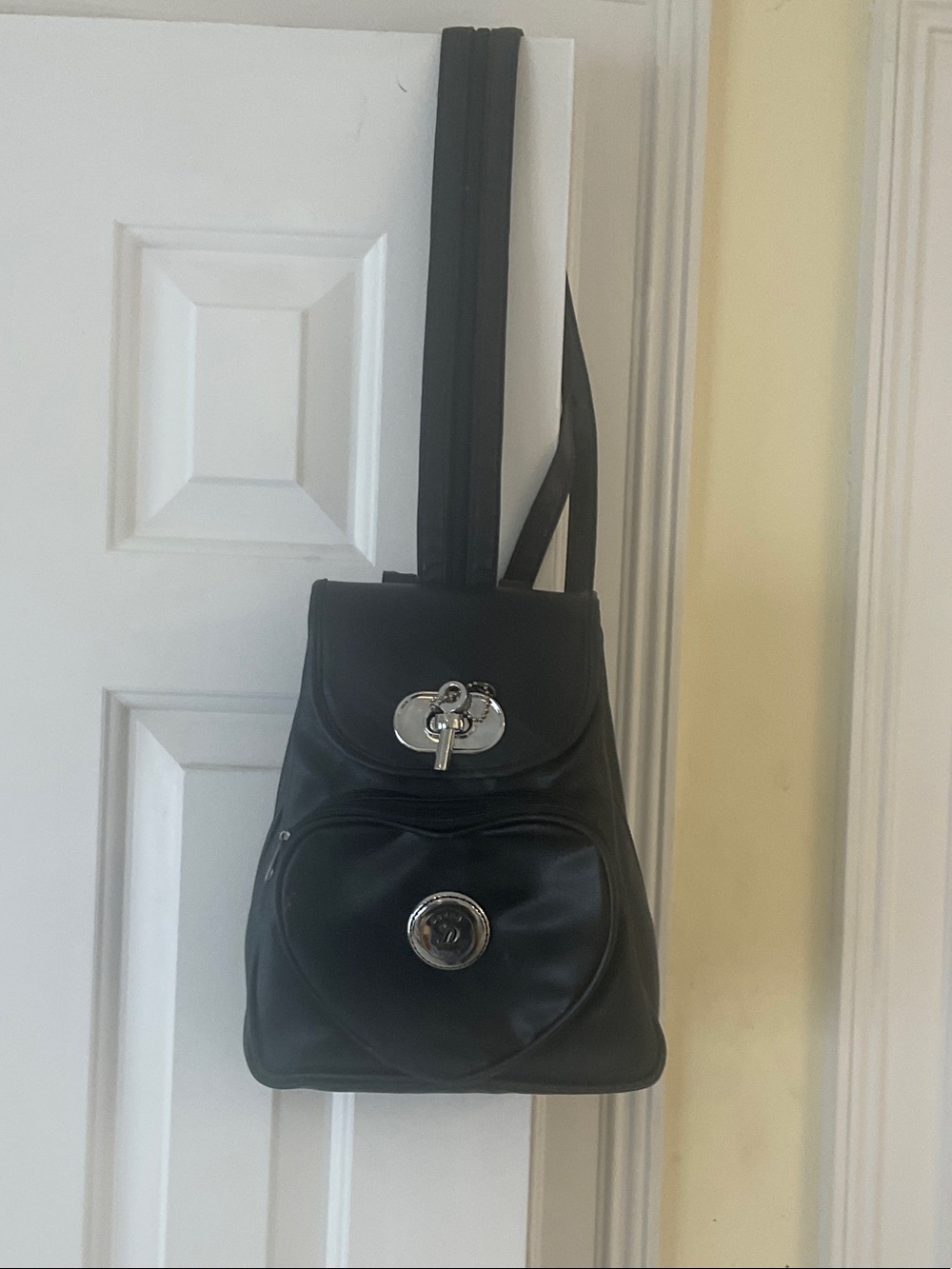 Despa Italy Black Leather Heart-Front Women's Backpack Shoulder Bag